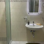 Erano شقة *