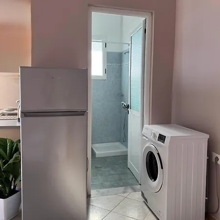 Erano شقة *